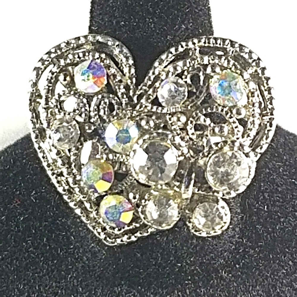 🌅Women's Adjustable Fashion Heart Shaped Ring